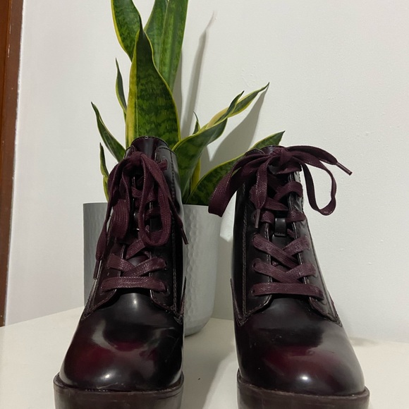 Burgundy Aldo chunky heeled boots - Picture 3 of 7